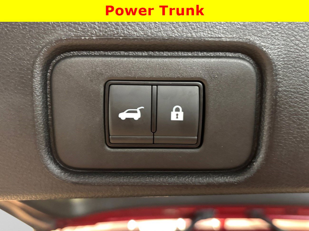 Used 2025 Nissan Pathfinder Platinum FWD image 34