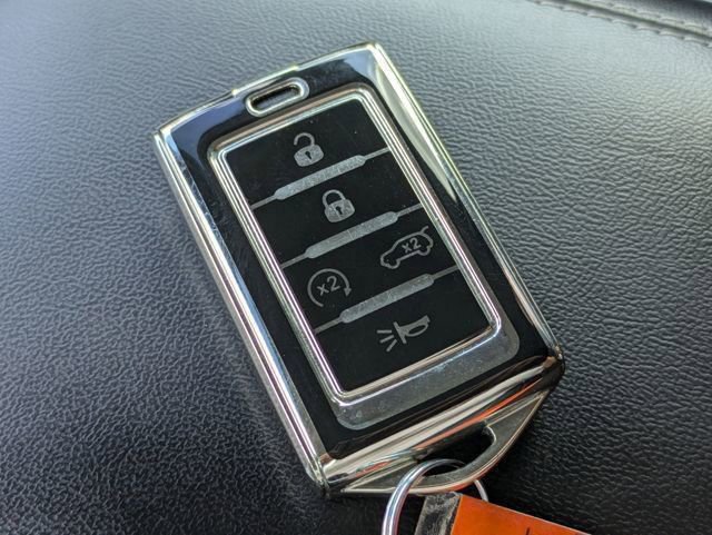 Used 2024 Jeep Grand Cherokee Limited AWD/4WD image 31