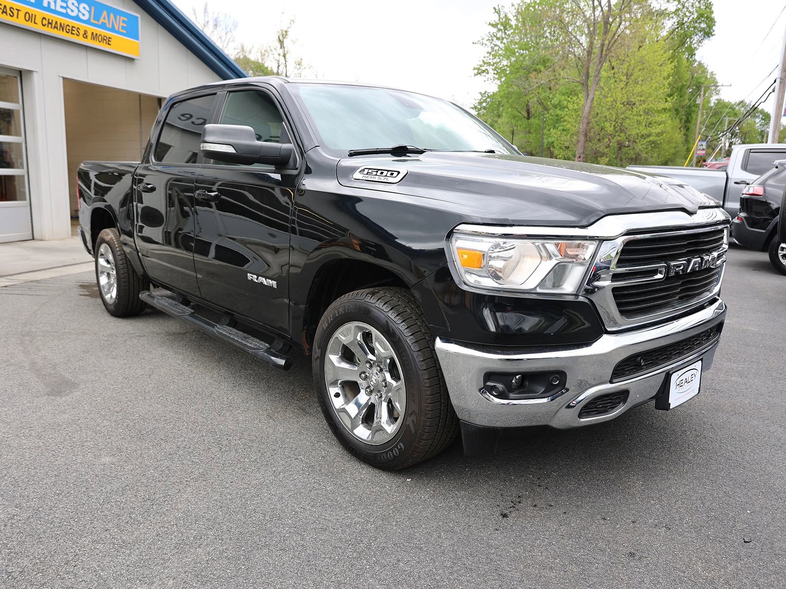 Used 2021 RAM 1500 Big Horn AWD/4WD image 1