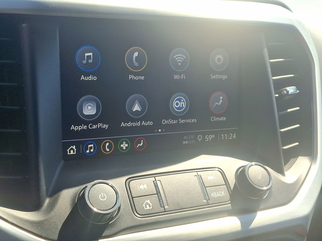 Certified 2023 GMC Acadia SLE w/ Driver Convenience Package image 14