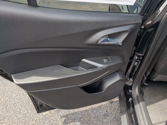 New 2026 Chevrolet Trax RS FWD image 10