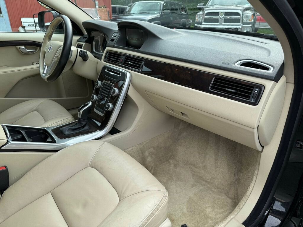 Used 2016 Volvo XC70 T5 Premier w/ Proximity Package image 56