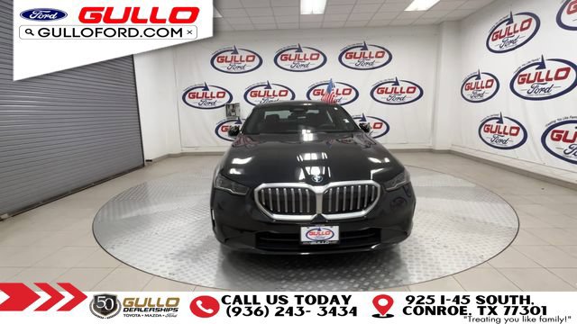 Used 2024 BMW 530i RWD image 3