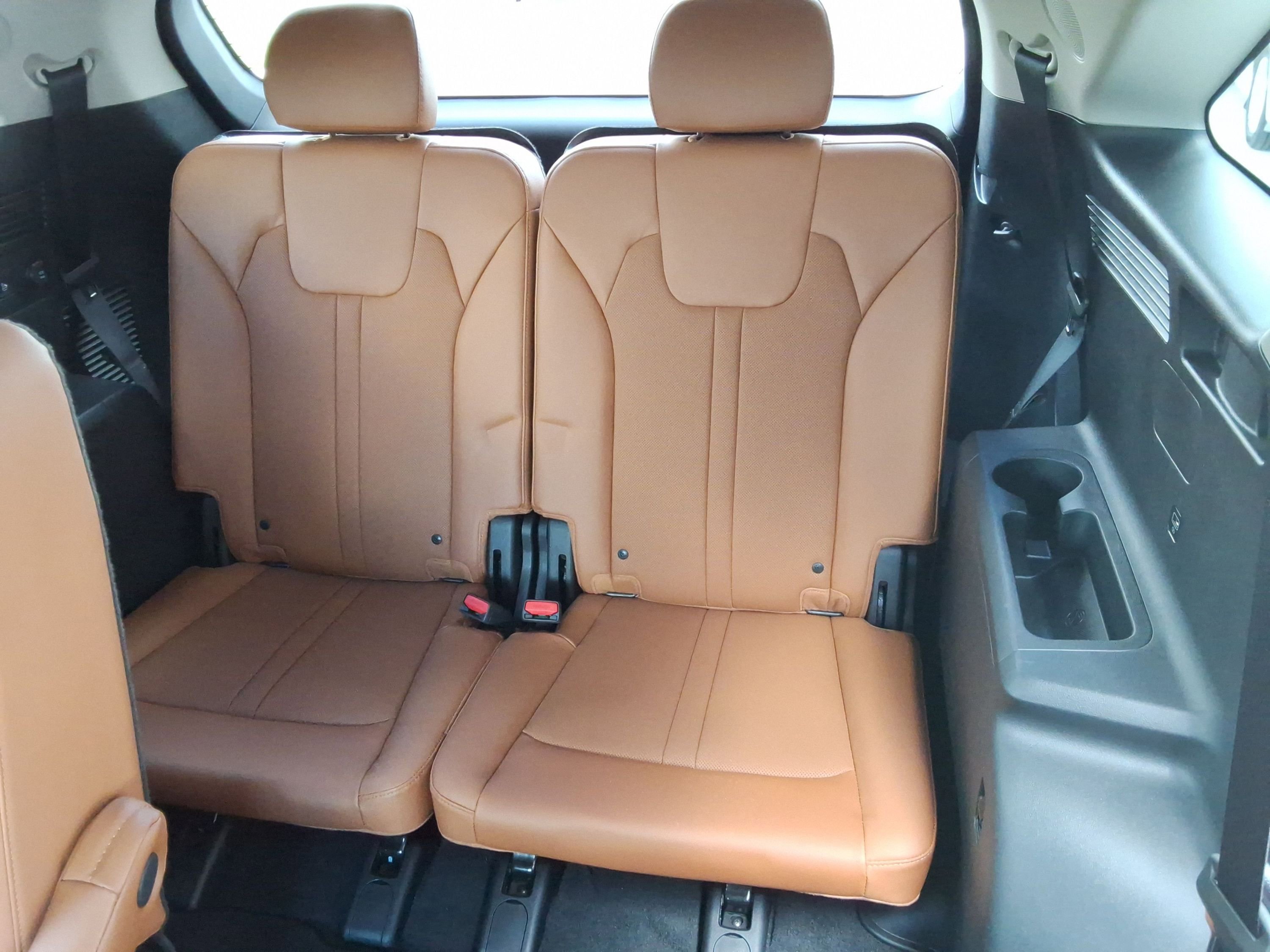 Used 2022 Kia Sorento SX Prestige w/ Rust Color Package image 32