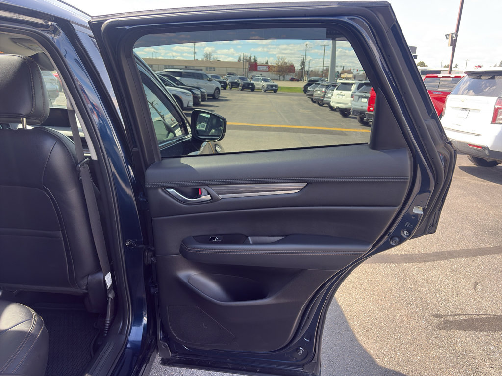 Used 2023 MAZDA CX-5 AWD 2.5 S w/ Premium Plus Pkg image 16