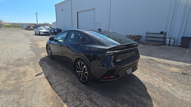 Used 2024 Toyota Prius Prime Premium w/ Advanced Technology Package FWD image 9