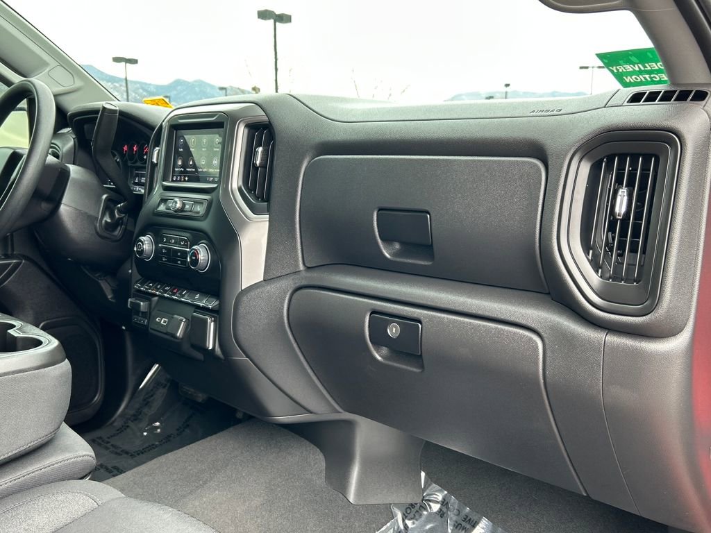 Used 2024 Chevrolet Silverado 1500 Custom Trail Boss w/ LPO, Dark Essentials Package image 9