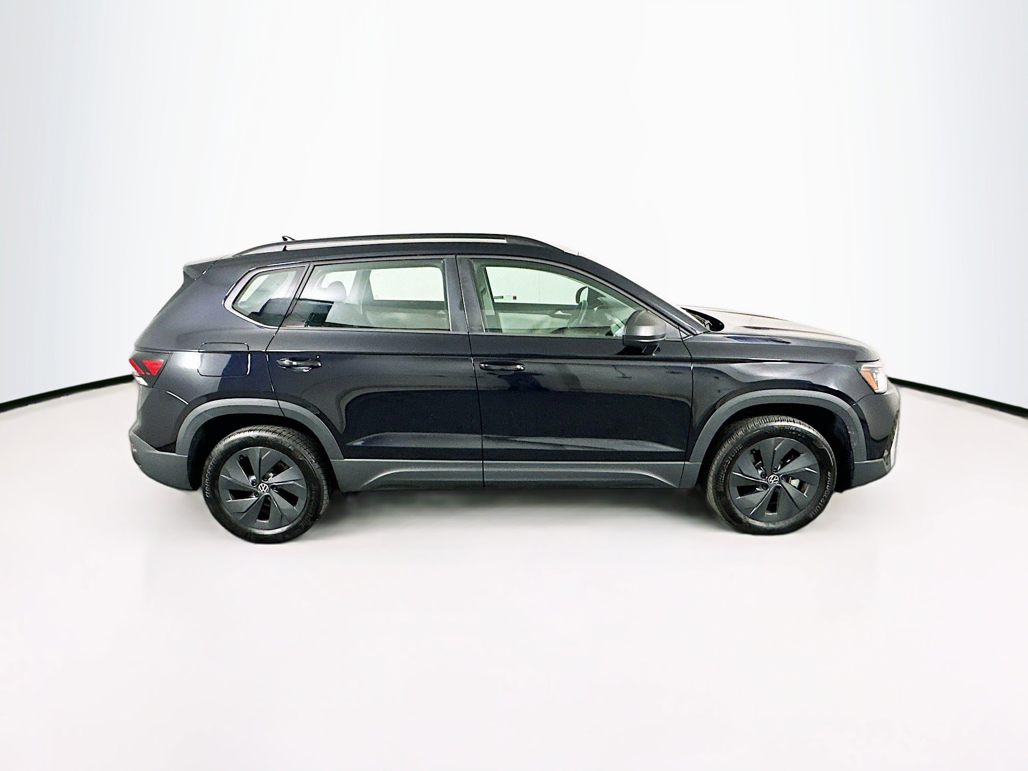 Used 2025 Volkswagen Taos S FWD image 10