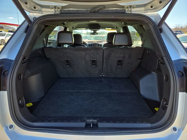 Used 2022 Chevrolet Equinox RS w/ RS Leather Package AWD/4WD image 36