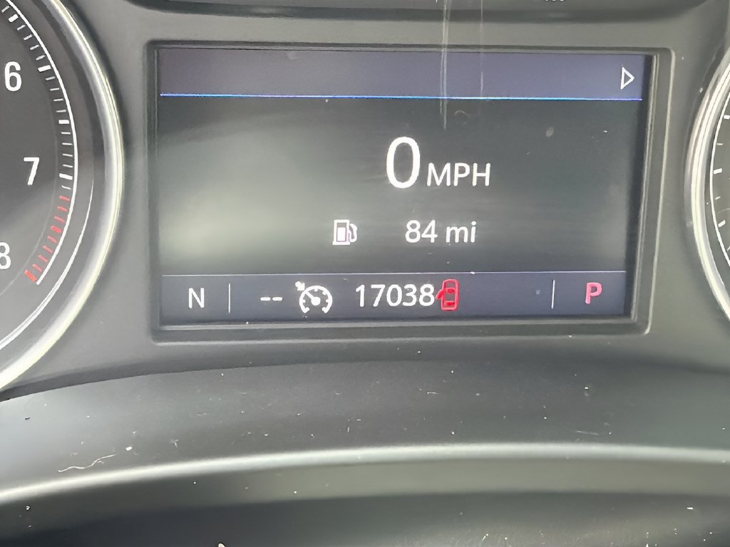 Used 2023 Buick Enclave Essence w/ Sport Touring Edition FWD image 12