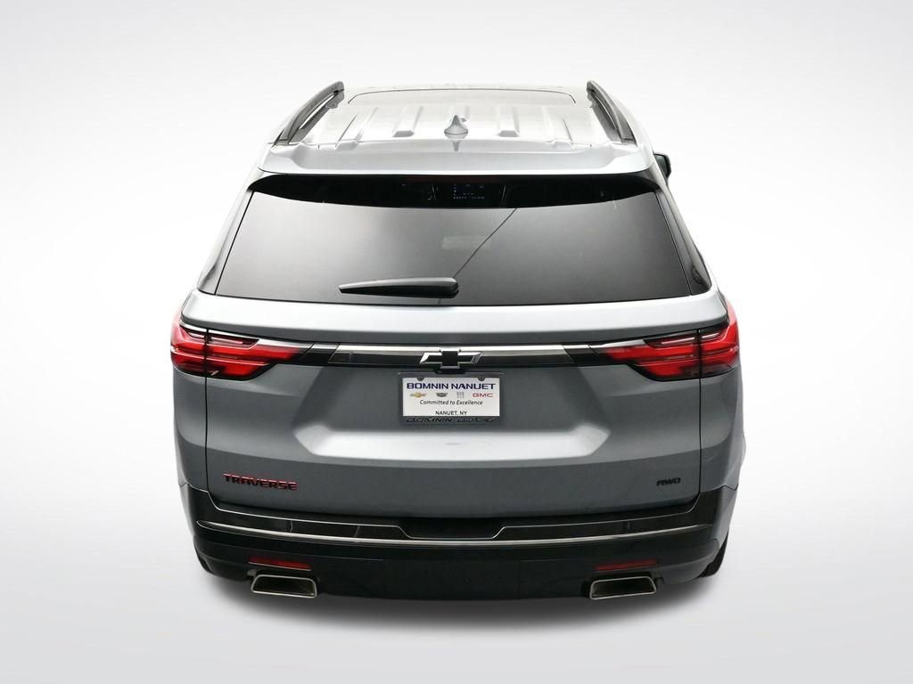 Used 2023 Chevrolet Traverse Premier w/ Redline Edition AWD/4WD image 19