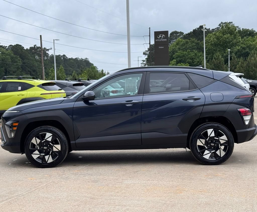 Certified 2025 Hyundai Kona SEL AWD/4WD image 11