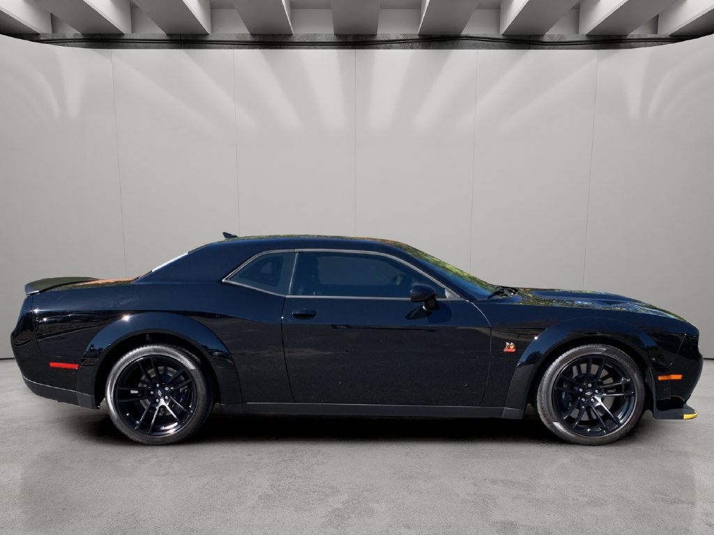 Used 2023 Dodge Challenger R/T Scat Pack RWD image 6