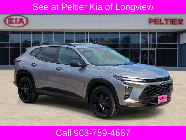 Used 2025 Chevrolet Trax ACTIV w/ Sunroof Package FWD image 1
