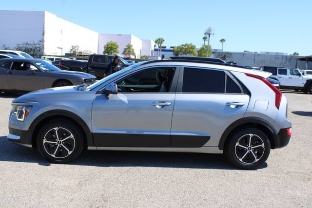 Used 2024 Kia Niro EX FWD image 7