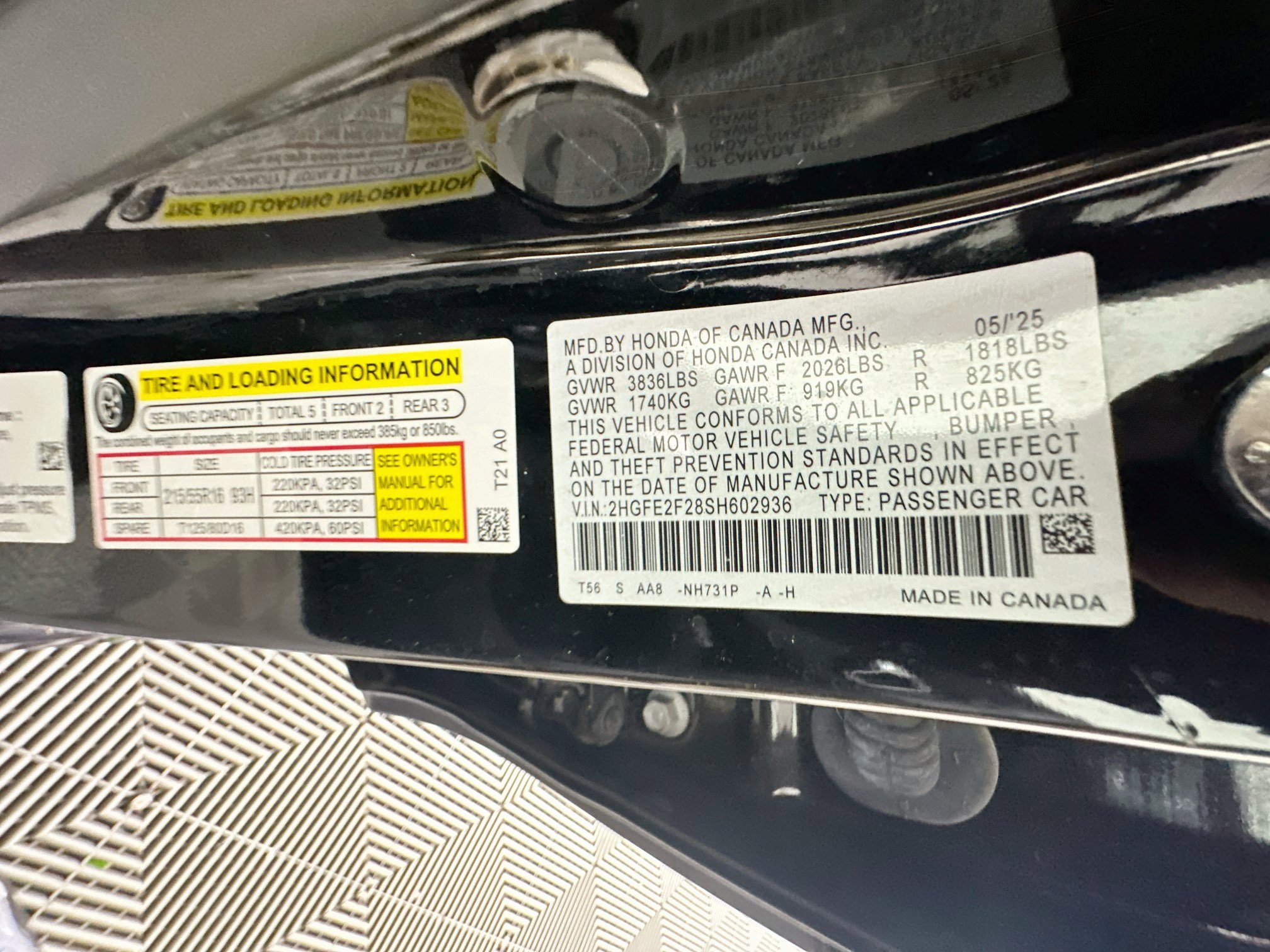 Used 2025 Honda Civic LX image 12