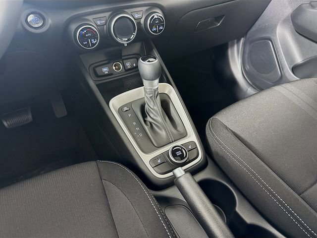 New 2026 Hyundai Venue SEL FWD image 25