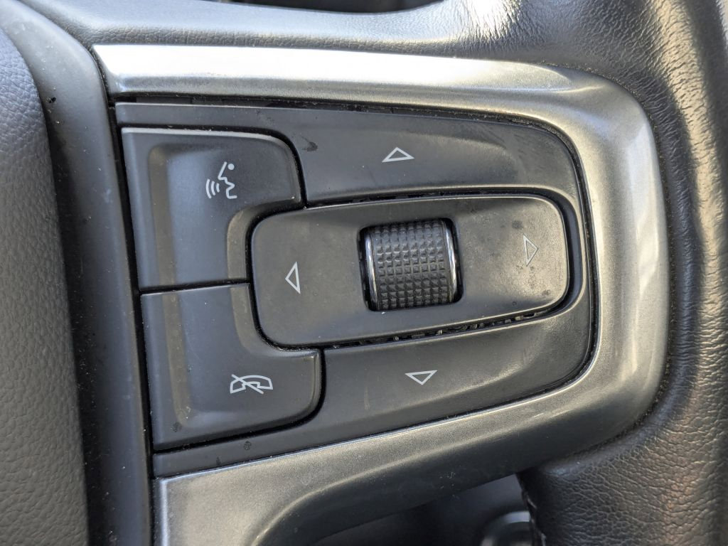 Used 2021 Chevrolet Silverado 1500 LTZ w/ LTZ Premium Package image 18