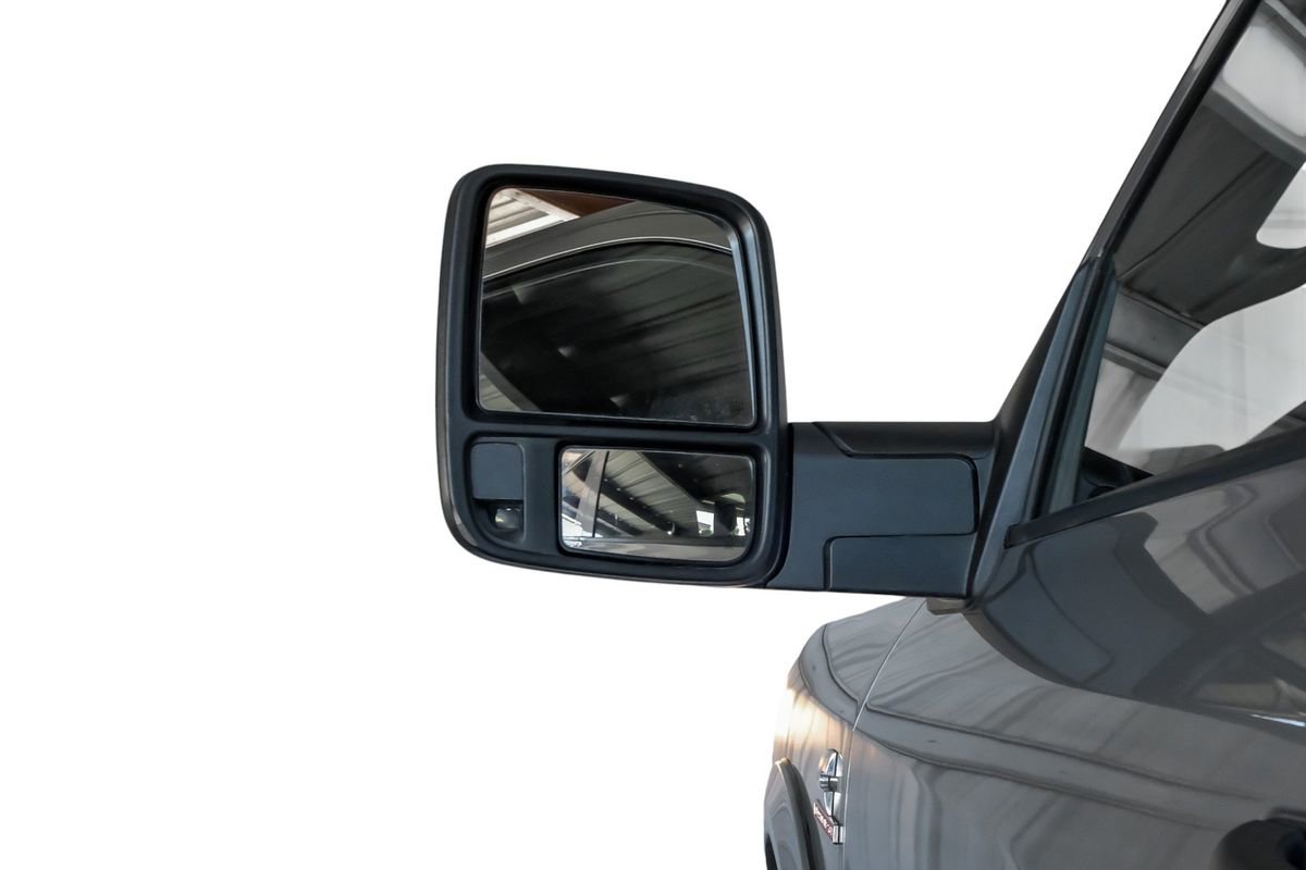 Used 2024 RAM 3500 Tradesman w/ Chrome Appearance Group image 41