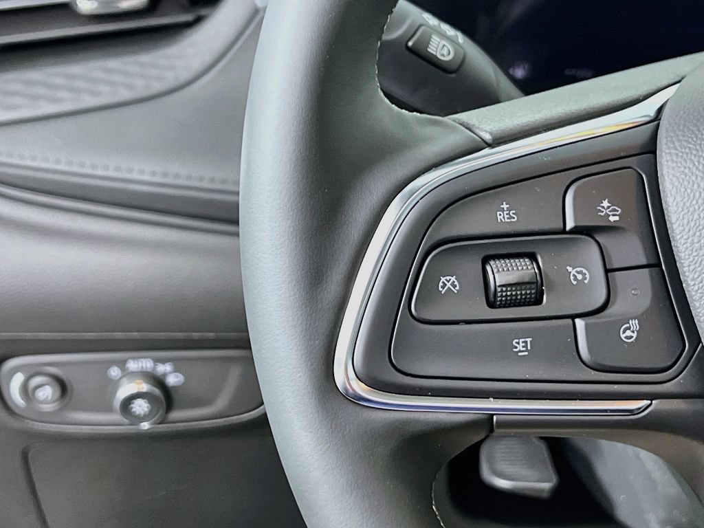 New 2025 Buick Encore GX Avenir w/ Avenir Technology Package AWD/4WD image 9