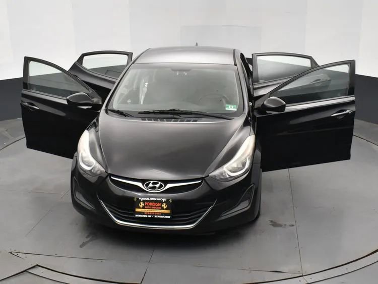 Used 2014 Hyundai Elantra SE FWD image 10