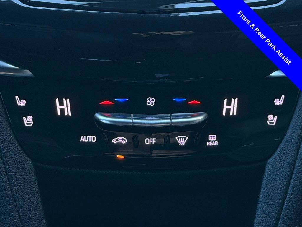 Used 2022 Cadillac XT6 Sport w/ Technology Package image 16