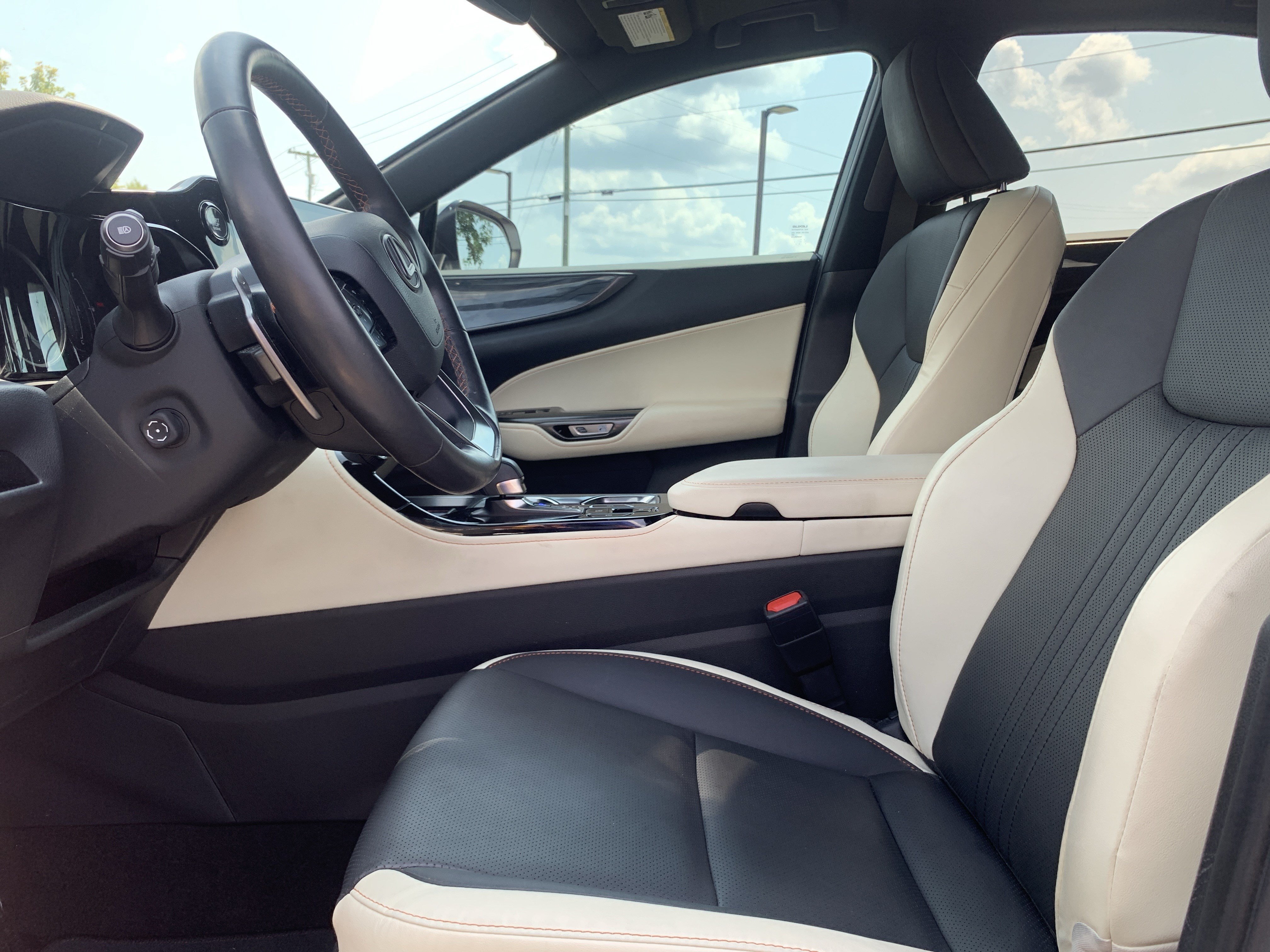 Used 2024 Lexus NX 250 FWD w/ Cold Area Package image 16
