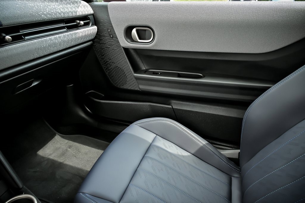 Used 2025 MINI Cooper S image 23