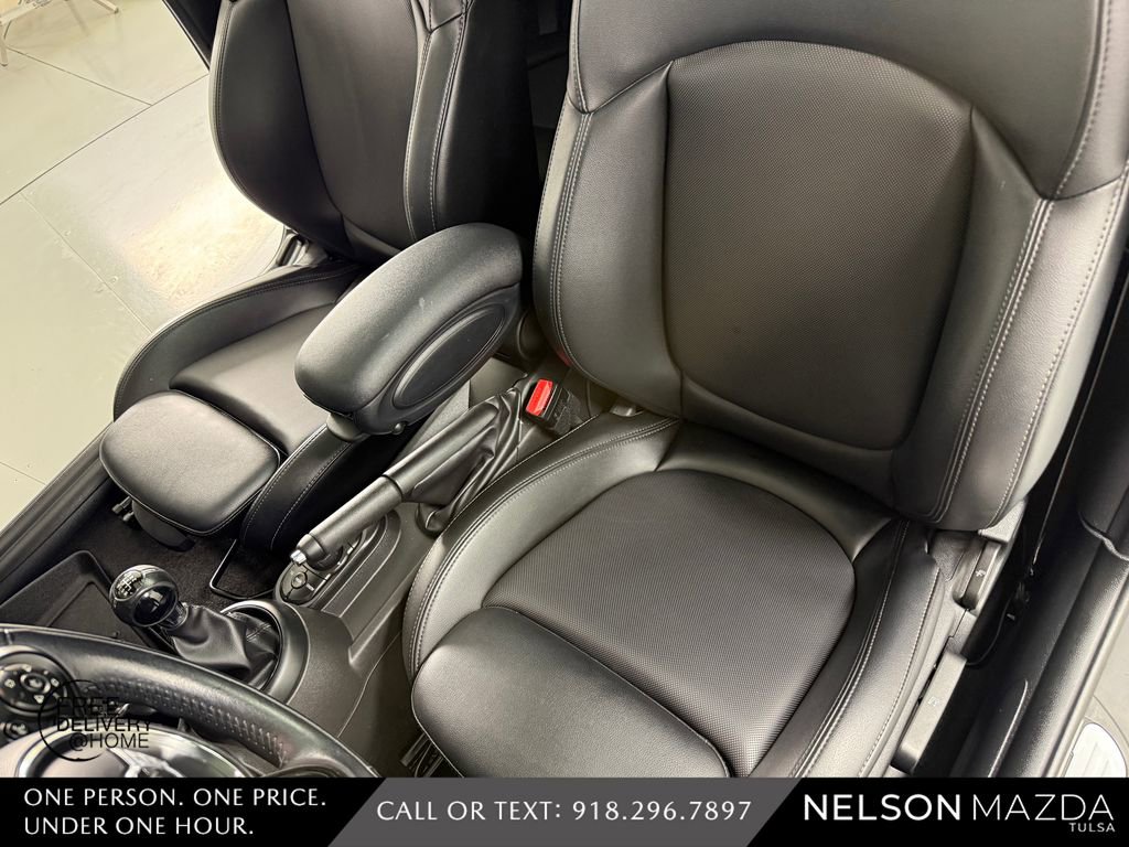 Used 2018 MINI Cooper S image 21