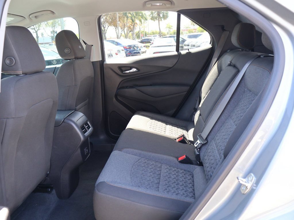 Used 2024 Chevrolet Equinox LT FWD image 36