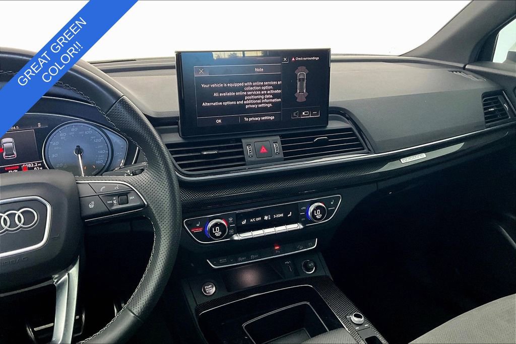 Used 2024 Audi SQ5 Premium w/ Convenience Package image 9