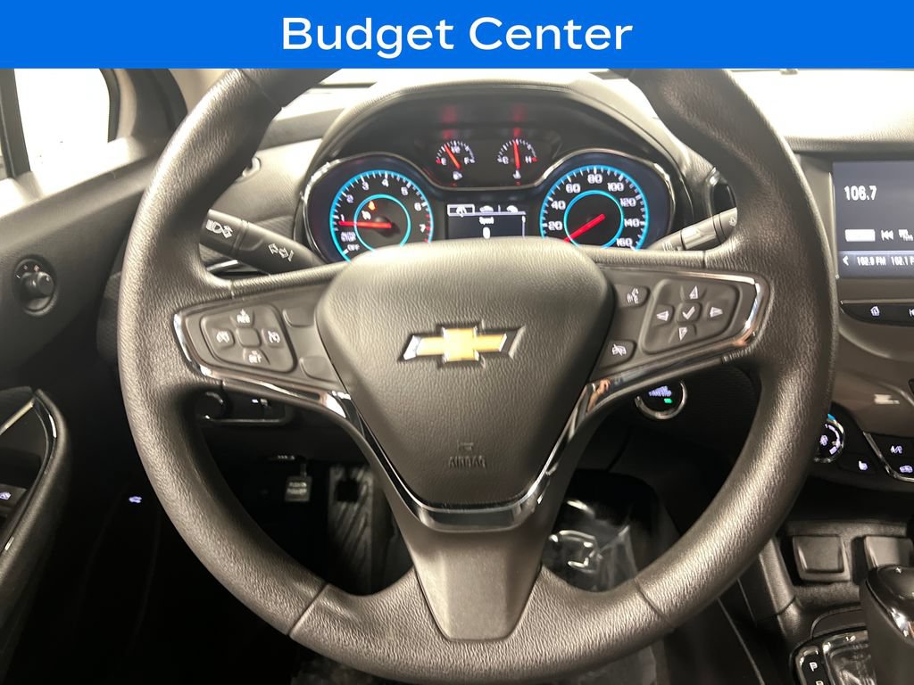 Used 2017 Chevrolet Cruze LT w/ Convenience Package FWD image 18