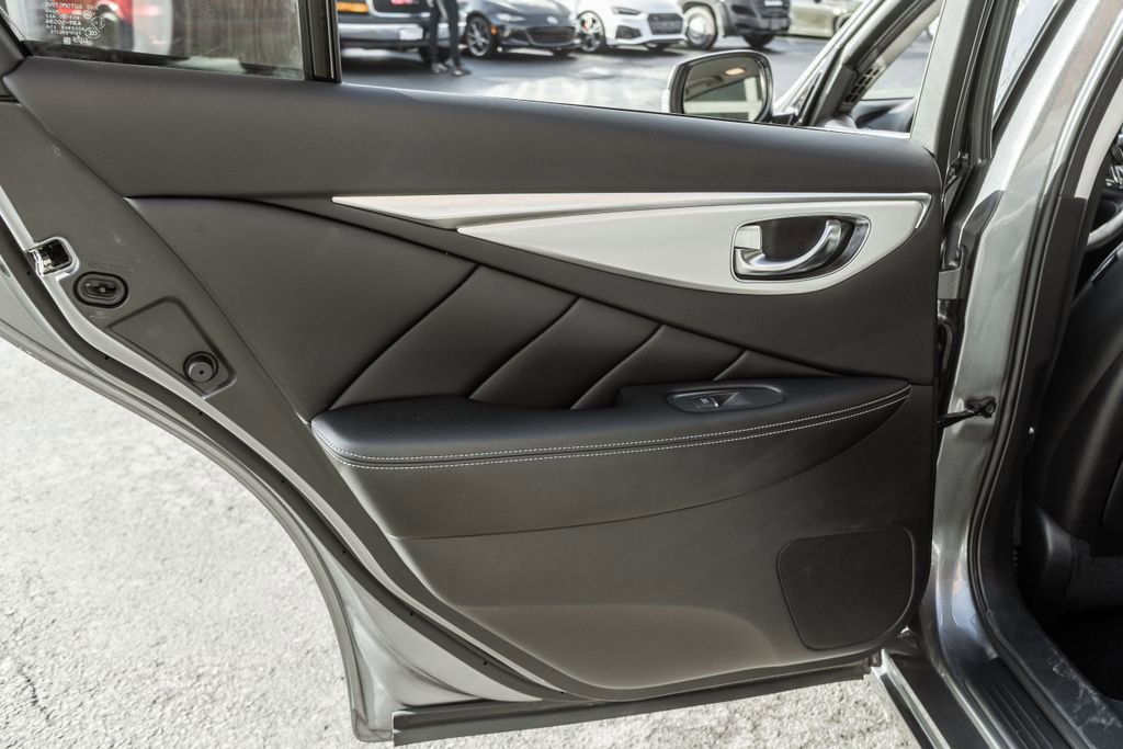Used 2021 INFINITI Q50 Luxe image 28