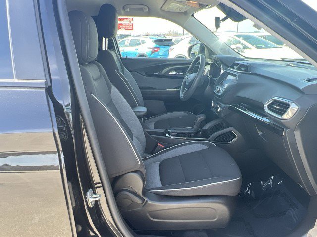 Used 2023 Chevrolet TrailBlazer LT image 27