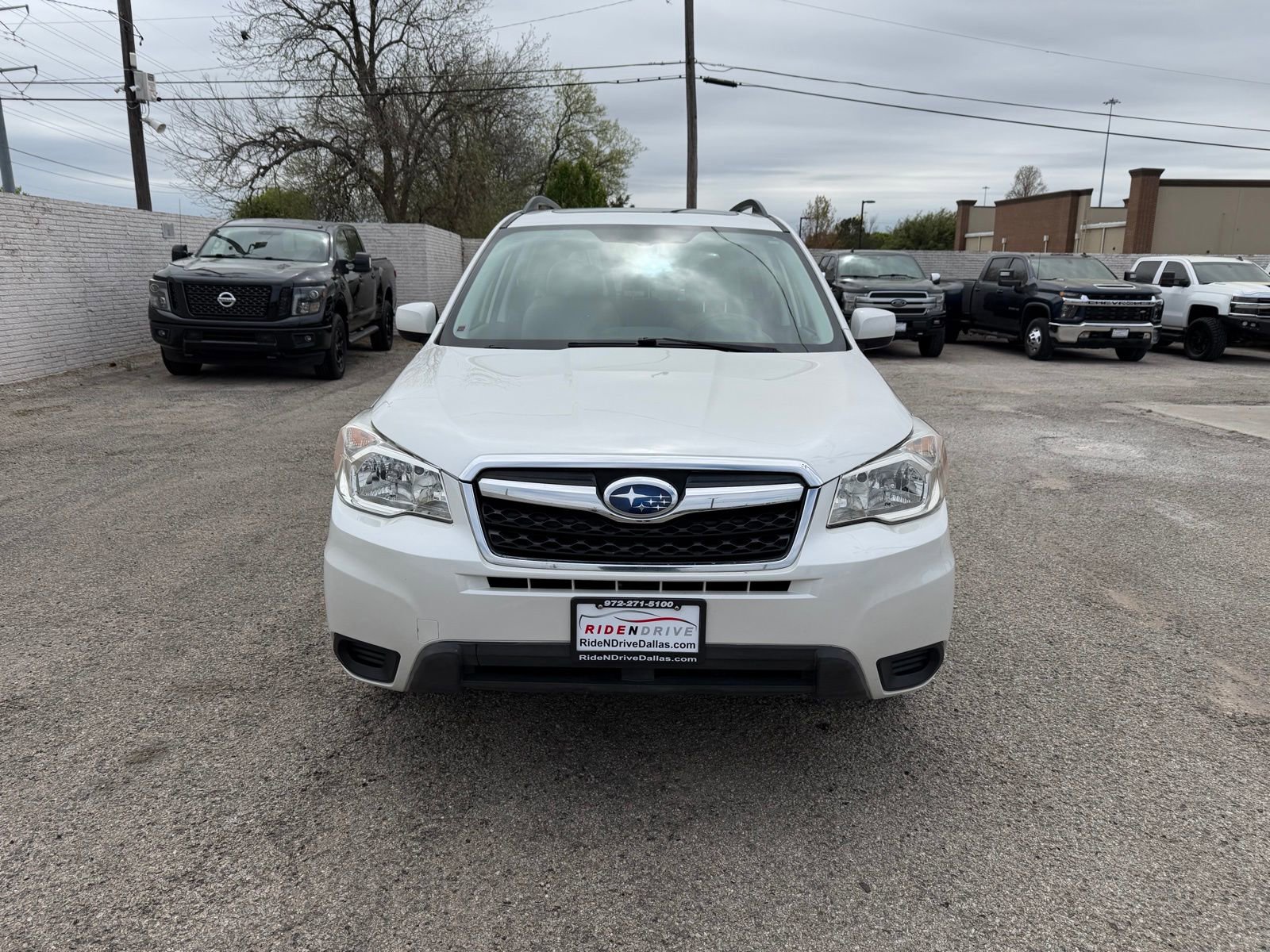 Used 2015 Subaru Forester 2.5i Premium w/ All-Weather Package image 10