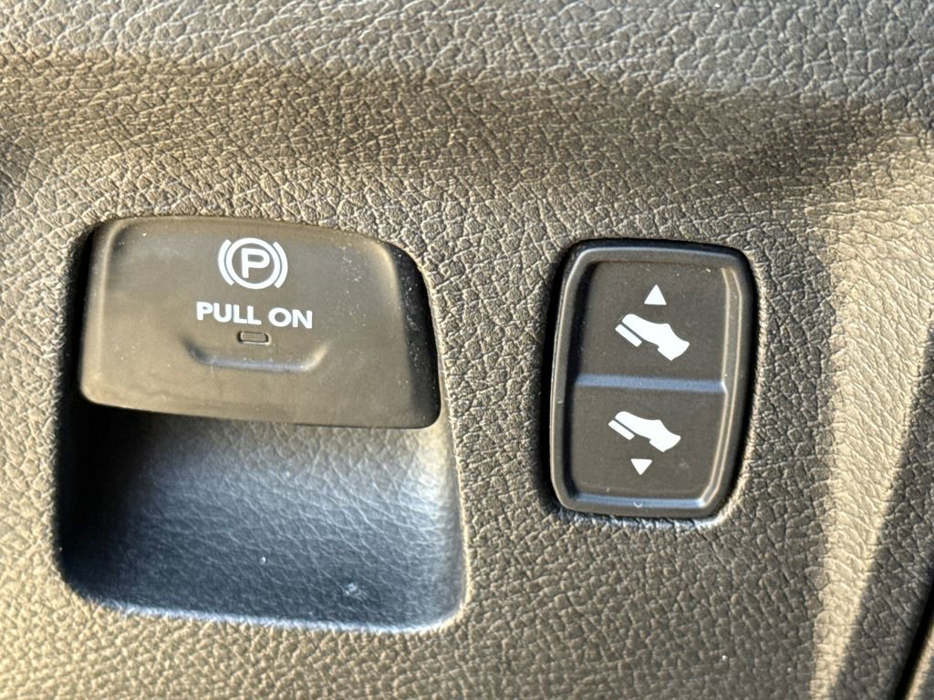 Used 2022 RAM 1500 Lone Star image 19