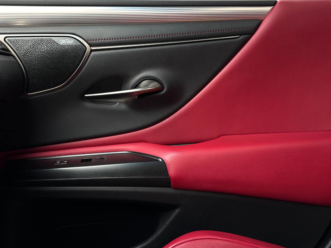 Used 2019 Lexus ES 350 F Sport w/ Accessory Package 2 image 25