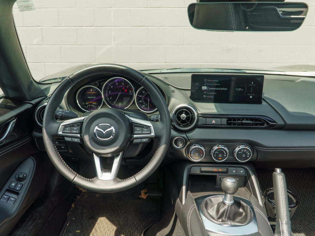 Used 2024 MAZDA MX-5 Miata Grand Touring w/ Weather Package RWD image 22