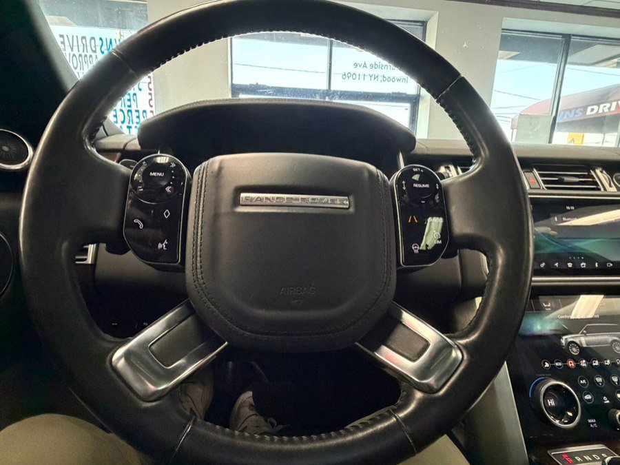 Used 2020 Land Rover Range Rover HSE AWD/4WD image 42