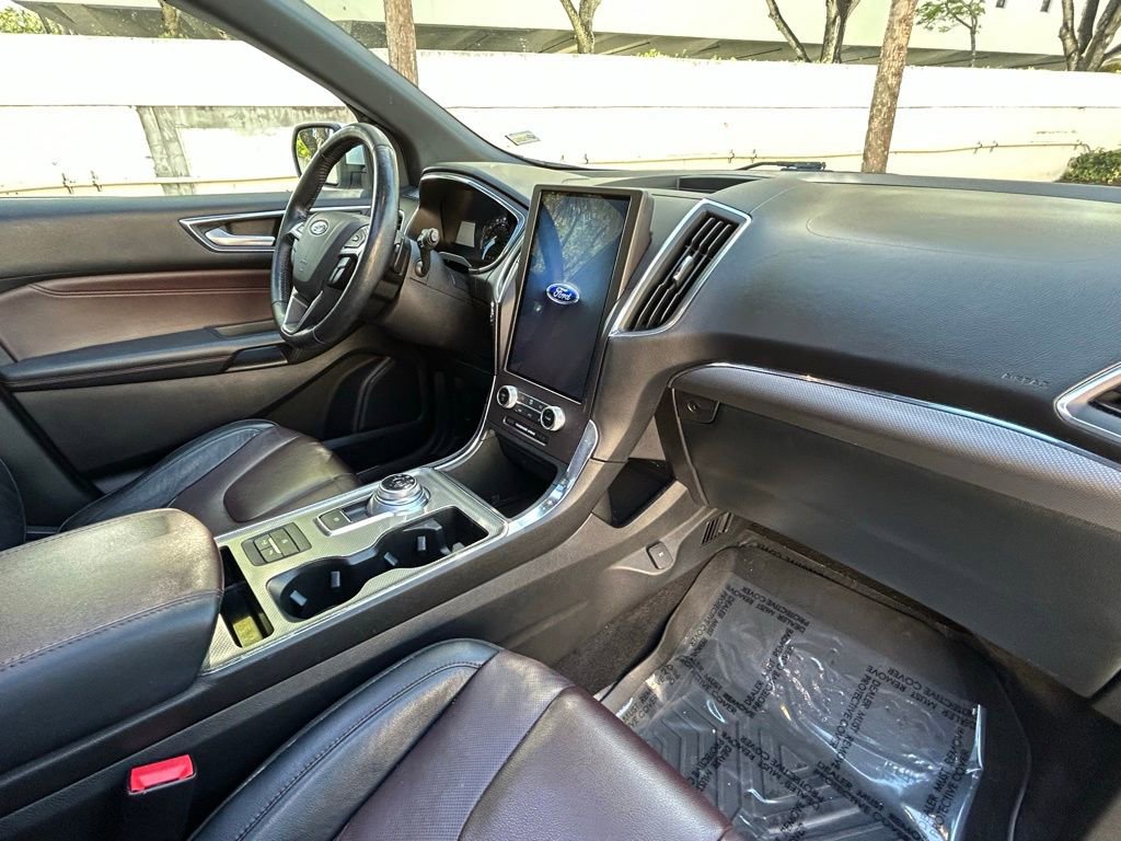 Used 2021 Ford Edge Titanium w/ Equipment Group 301A image 37