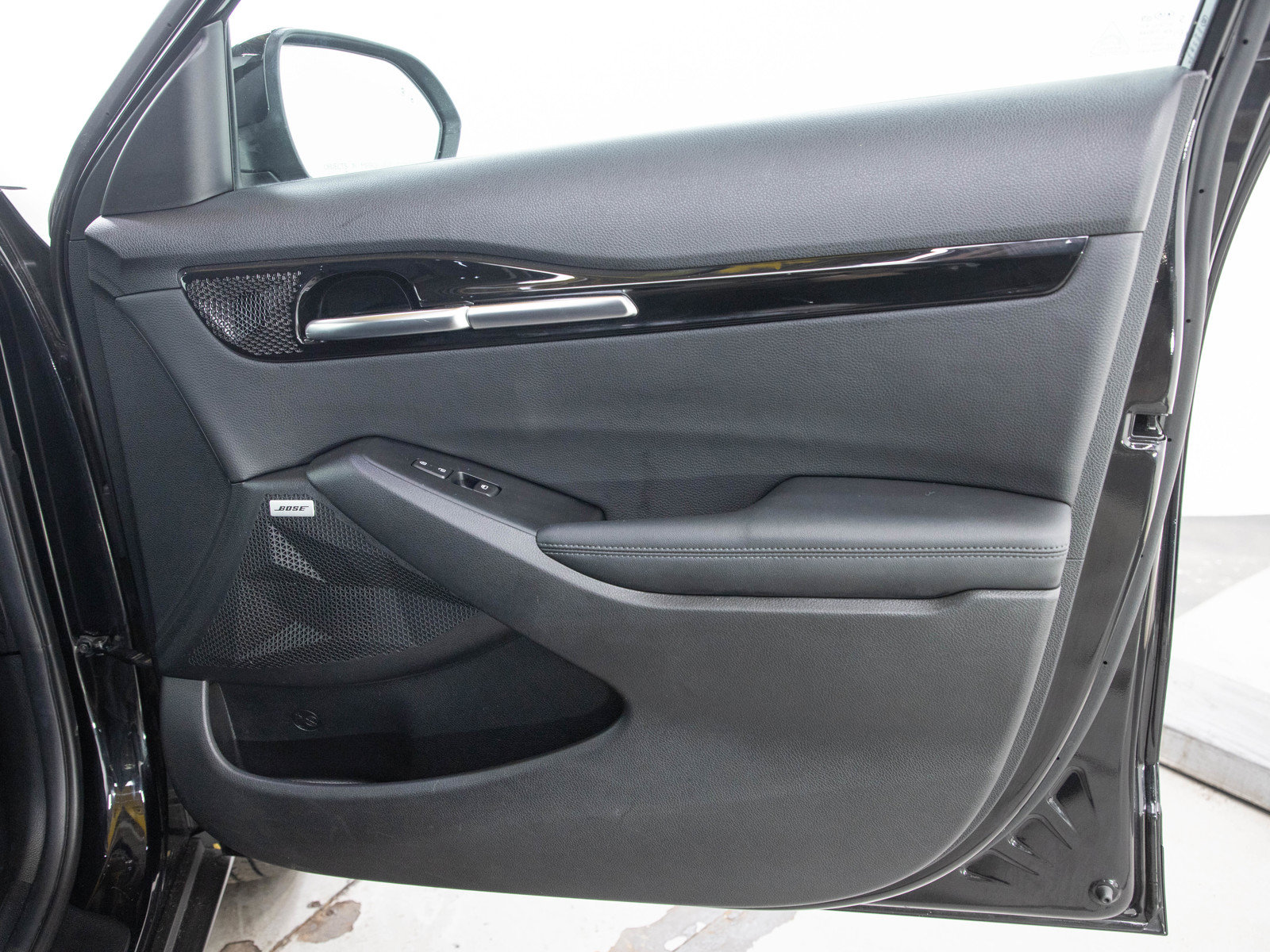 Used 2021 Kia Seltos SX AWD/4WD image 11