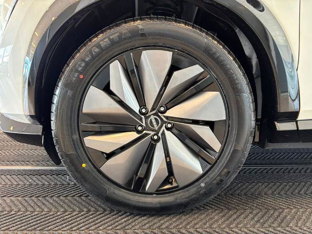 Certified 2024 Nissan Ariya FWD image 12
