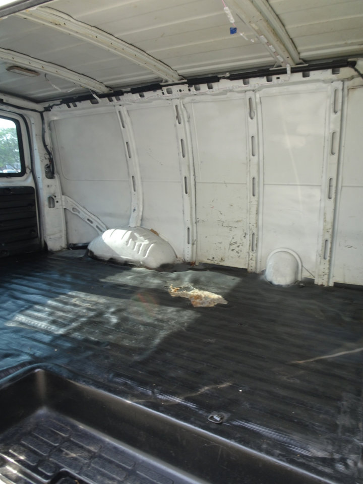 Used 2013 GMC Savana 2500 image 15