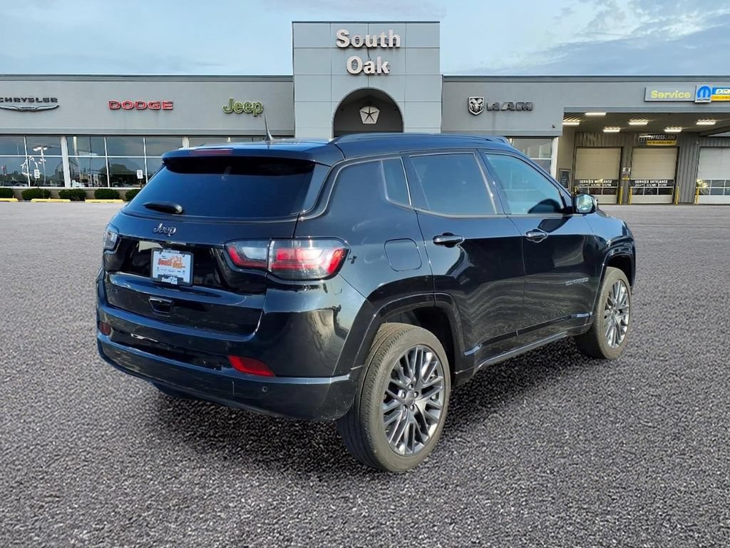 Certified 2023 Jeep Compass High Altitude AWD/4WD image 3
