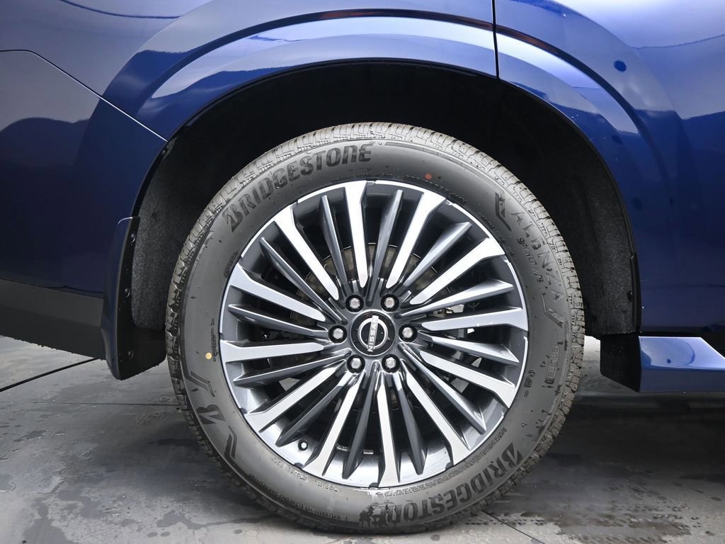 New 2025 Nissan Armada Platinum Reserve image 14