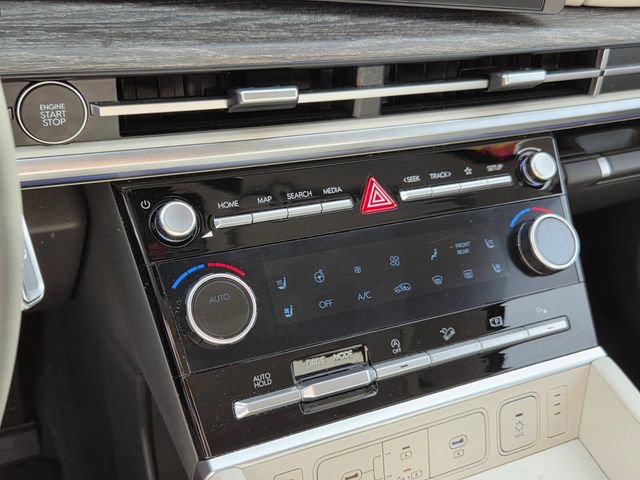 Used 2024 Hyundai Santa Fe Calligraphy image 21