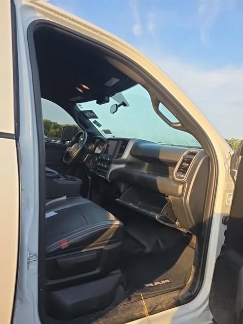 Used 2024 RAM 4500 Tradesman w/ Chrome Appearance Group AWD/4WD image 9