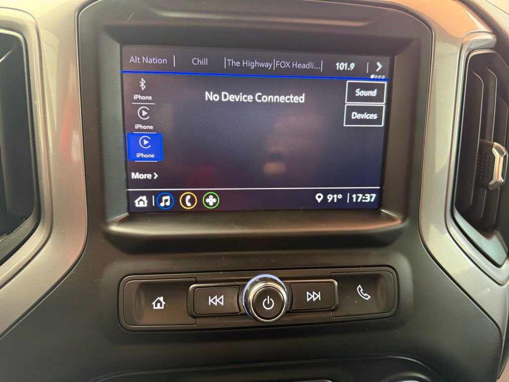 Used 2022 Chevrolet Silverado 1500 Custom image 38