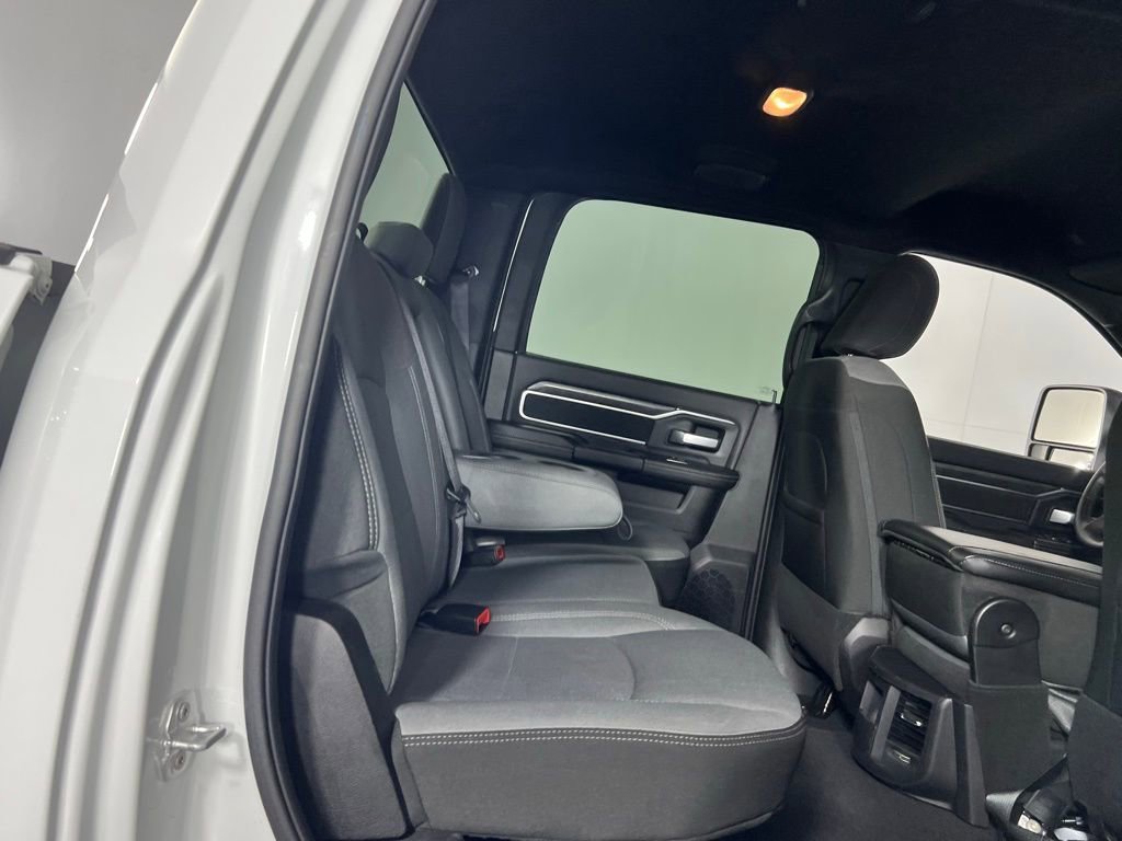 Used 2024 RAM 2500 Big Horn w/ Bed Utility Group image 26