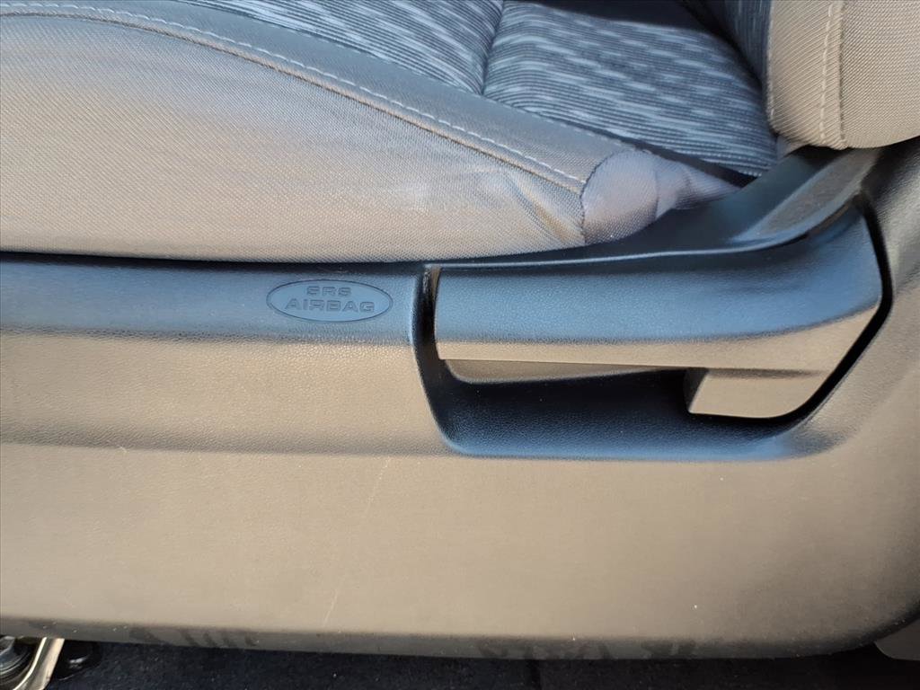 Used 2019 Toyota Tundra SR image 16